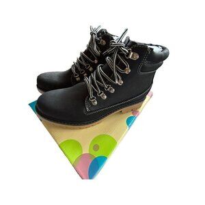 SODA Black Lace Up Nicki Lug Hiker Boots Womens Sz 8.5, Motorcycle, Gum Soles